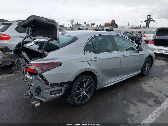 4T1T11AK7MU563461 Toyota CAMRY SE