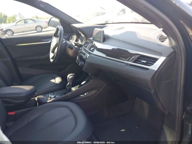 WBXHU7C30J5H44696 BMW X1 Sdrive28i