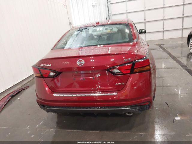 1N4BL4CW2MN417528 Nissan Altima Sr Intelligent Awd
