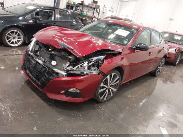1N4BL4CW2MN417528 Nissan Altima Sr Intelligent Awd