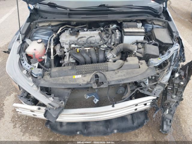 5YFEPMAE6NP272293 Toyota COROLLA LE