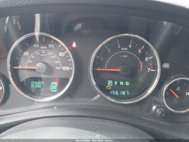 1C4BJWEG8EL254317 Jeep Wrangler Unlimited Altitude