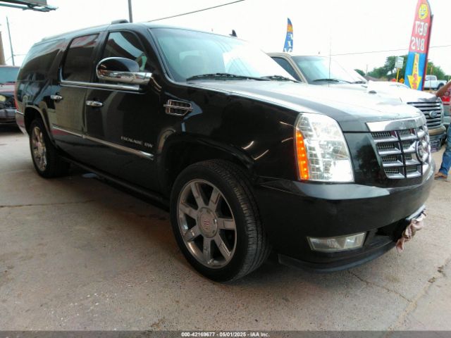 2011 CADILLAC ESCALADE ESV 1GYS3JEF1BR220954