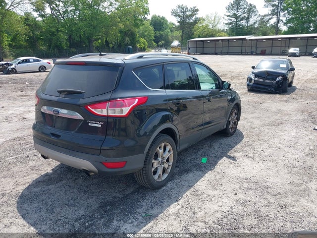 1FMCU0J96EUA37127 Ford Escape Titanium