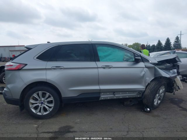 2FMPK4K98NBA00308 Ford Edge Titanium