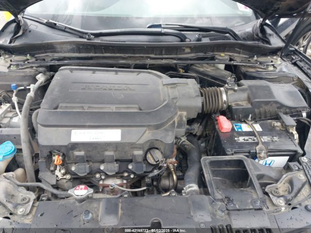 1HGCR3F94HA019443 Honda Accord Touring V6