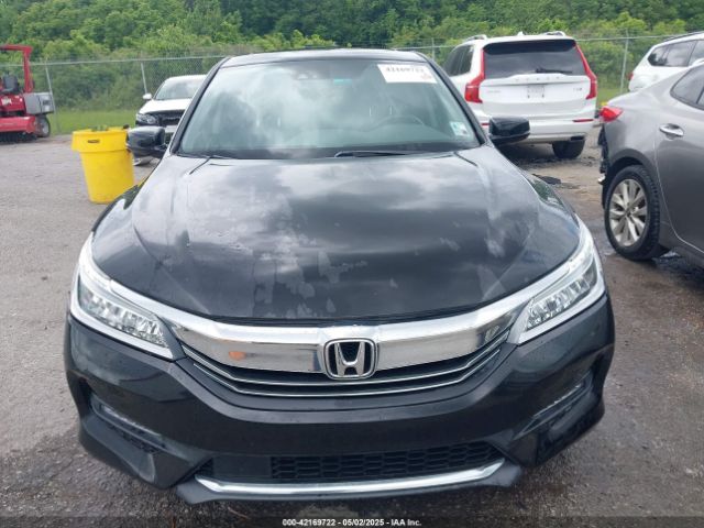 1HGCR3F94HA019443 Honda Accord Touring V6