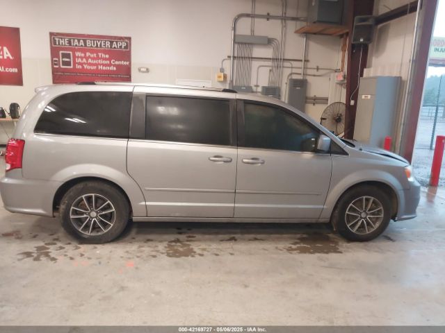 2C4RDGCG6HR645444 Dodge Grand Caravan Sxt