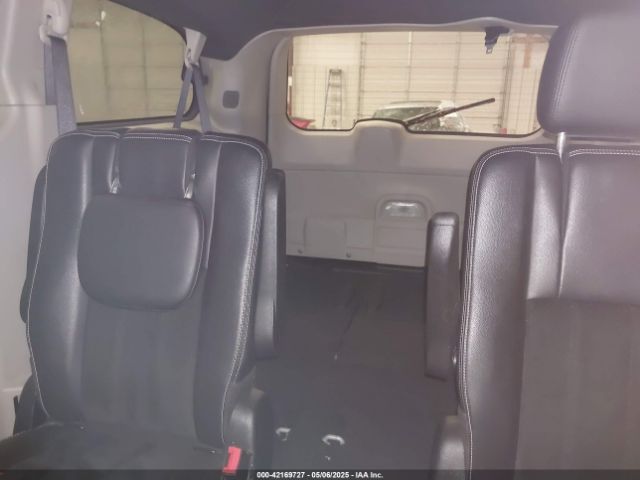 2C4RDGCG6HR645444 Dodge Grand Caravan Sxt