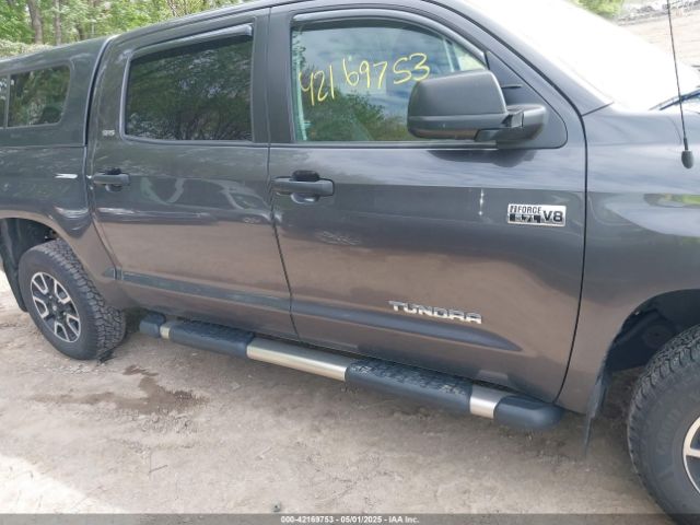 5TFDW5F1XKX799650 Toyota Tundra Sr5 5.7l V8