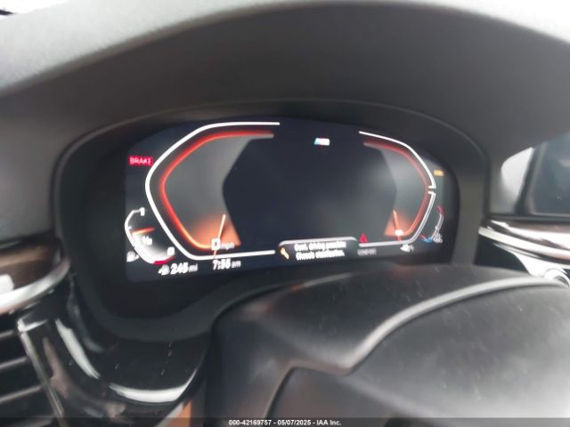 WBA73BJ0XMWX06571 BMW 540i Xdrive