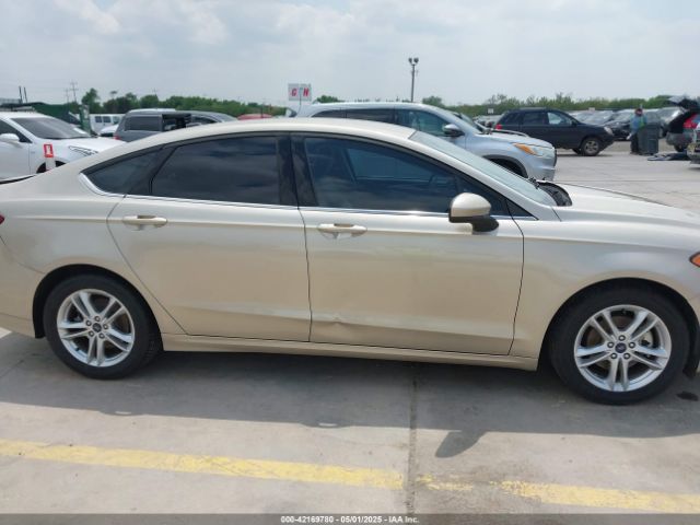 3FA6P0H75JR176394 Ford FUSION SE