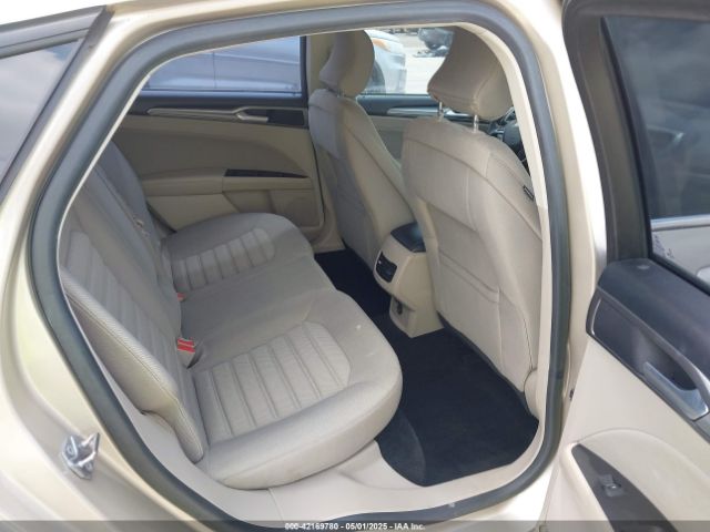 3FA6P0H75JR176394 Ford FUSION SE