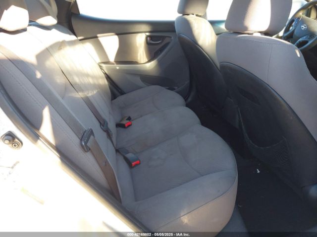 5NPDH4AE5EH490019 Hyundai ELANTRA SE