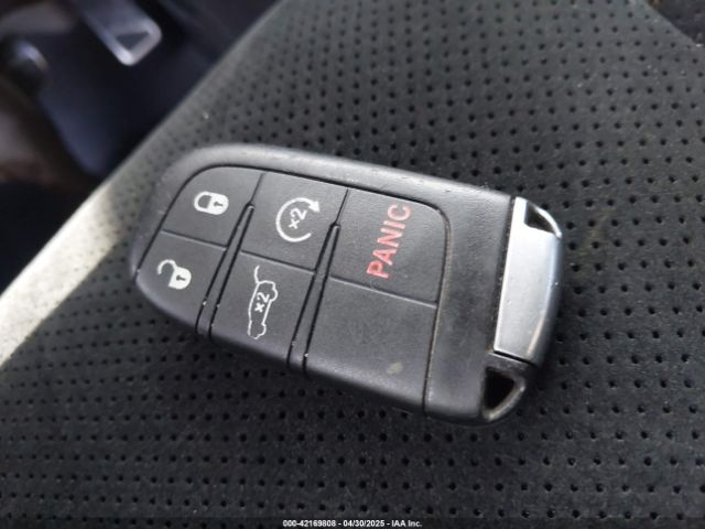 1C4RJFDJ0GC366138 Jeep Grand Cherokee Srt