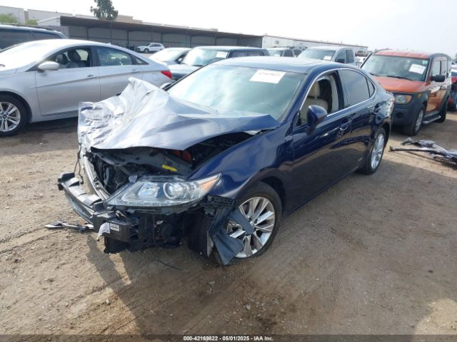 JTHBW1GG7E2045124 Lexus ES 300H
