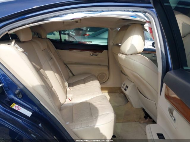 JTHBW1GG7E2045124 Lexus ES 300H