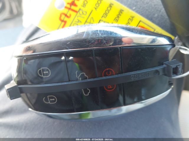 2017 BENTLEY BENTAYGA SJAAC2ZV7HC015838 Photo 10
