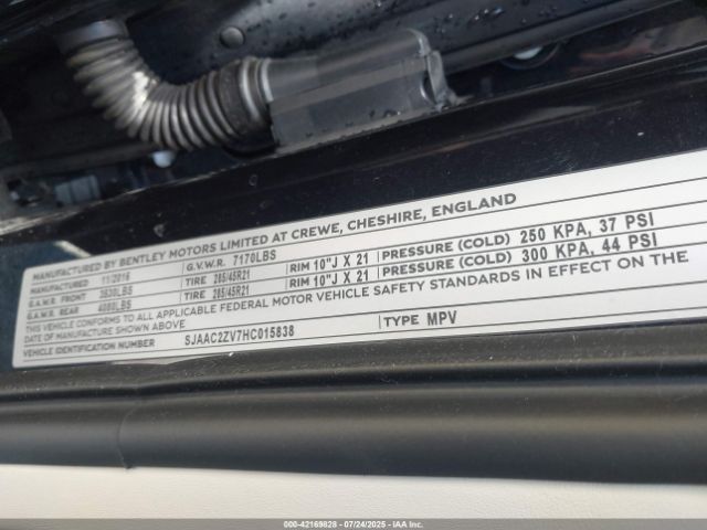 2017 BENTLEY BENTAYGA SJAAC2ZV7HC015838 Photo 8