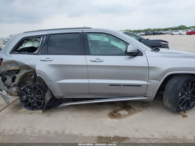 1C4RJEAG3KC672617 Jeep Grand Cherokee Altitude 4x2