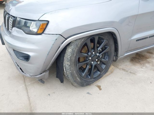 1C4RJEAG3KC672617 Jeep Grand Cherokee Altitude 4x2