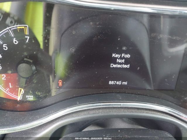 1C4RJEAG3KC672617 Jeep Grand Cherokee Altitude 4x2