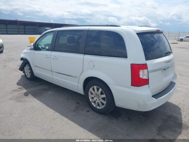 2016 CHRYSLER TOWN & COUNTRY 2C4RC1BG1GR213621 Photo 2
