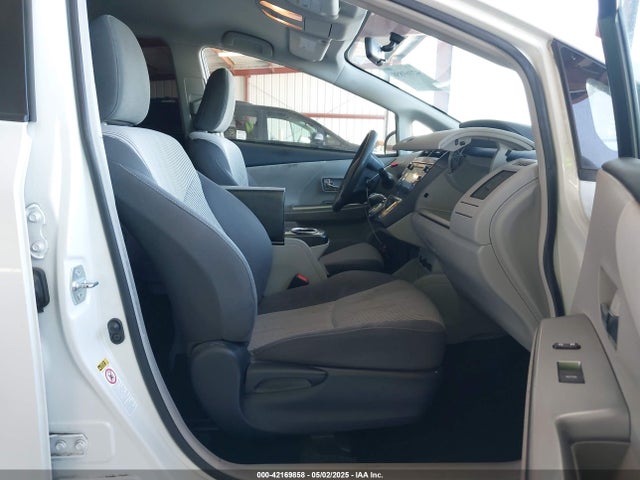 JTDZN3EU4HJ064232 Toyota Prius V Two