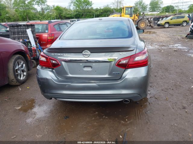 1N4AL3AP7JC239964 Nissan Altima 2.5 Sr