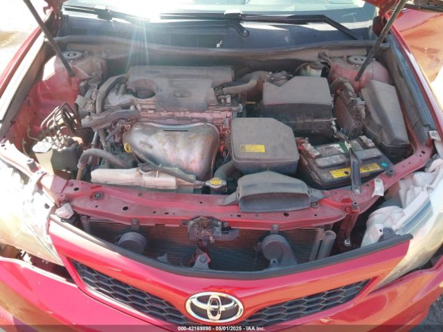 4T1BF1FK1EU840483 Toyota CAMRY SE