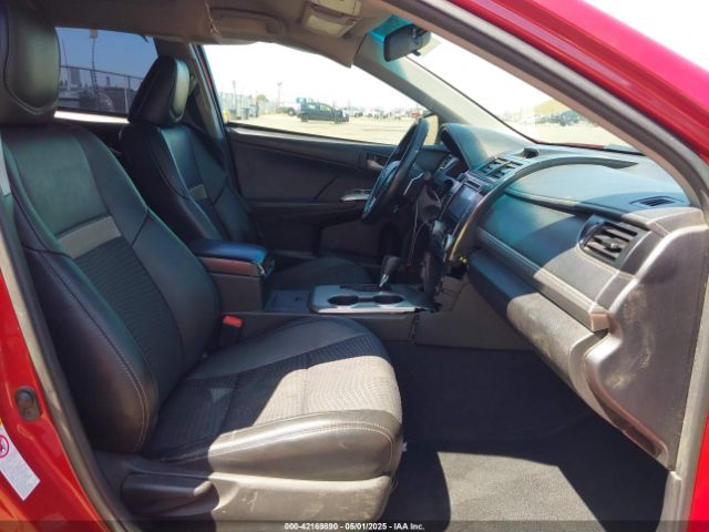 4T1BF1FK1EU840483 Toyota CAMRY SE