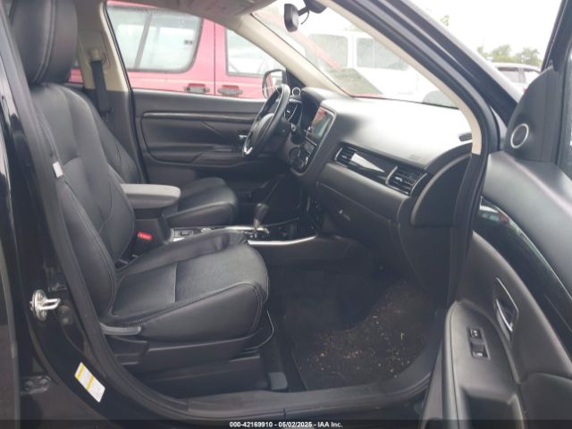 2017 MITSUBISHI OUTLANDER JA4AZ3A39HZ012198 Photo 4