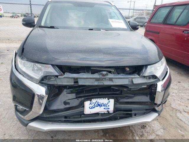 2017 MITSUBISHI OUTLANDER JA4AZ3A39HZ012198 Photo 5