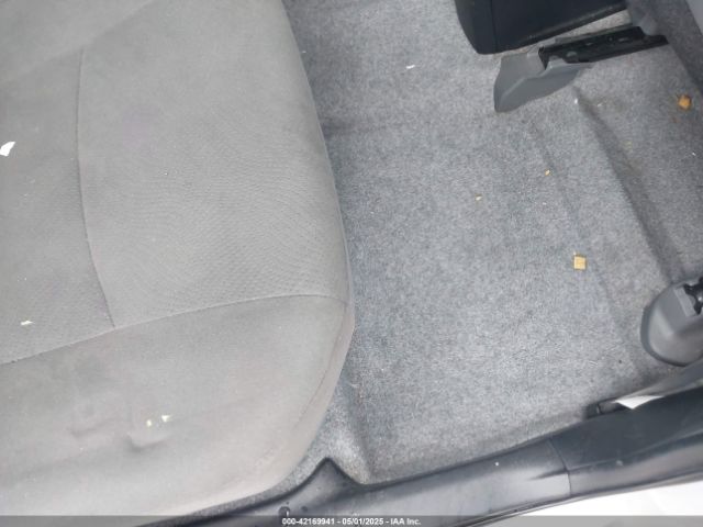 JTDKN3DU0F0455819 Toyota Prius Two