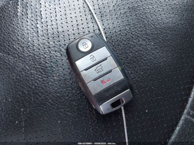 5XYKW4A76FG564569 KIA Sorento Sx V6