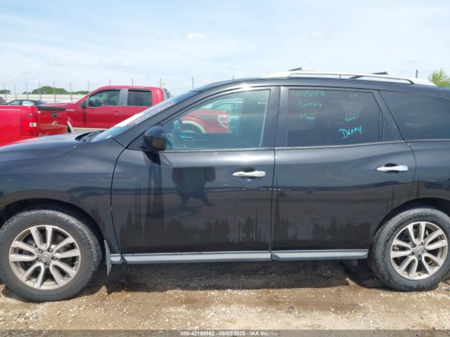 5N1AR2MN1GC642498 Nissan Pathfinder S
