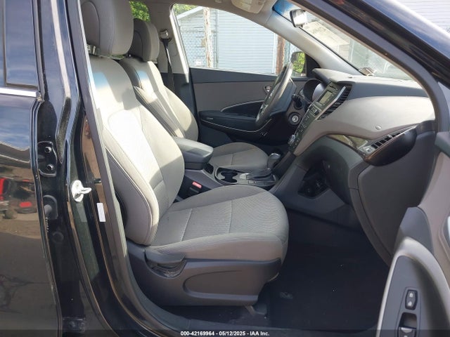 5XYZTDLB6HG414490 Hyundai Santa Fe Sport 2.4l