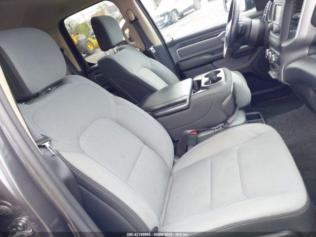 2020 RAM 1500 1C6RRFBG2LN385201 Photo 4