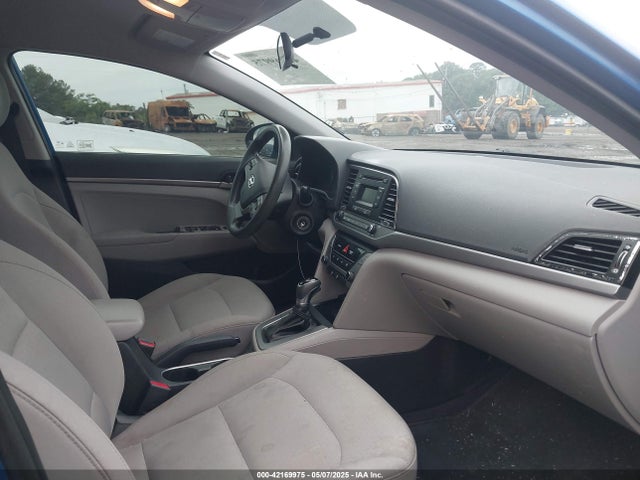 Hyundai ELANTRA SE 2017 5NPD74LF2HH204382 Image 5