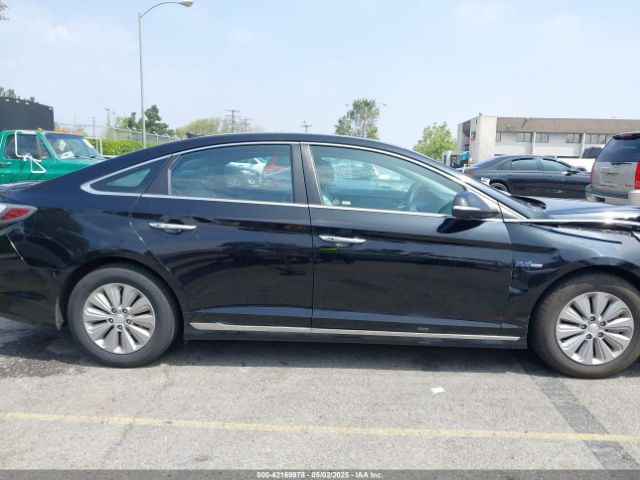 KMHE24L13HA046824 Hyundai Sonata Hybrid Se