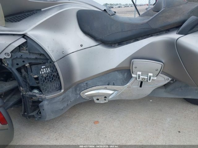 2014 CAN-AM SPYDER ROADSTER 2BXNBDD12EV001875 Photo 8