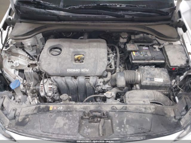 5NPD74LF9HH180842 Hyundai ELANTRA SE