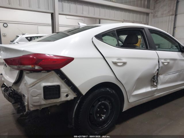 5NPD74LF9HH180842 Hyundai ELANTRA SE