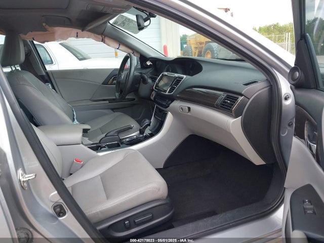 1HGCR2F82HA260063 Honda Accord Ex-l