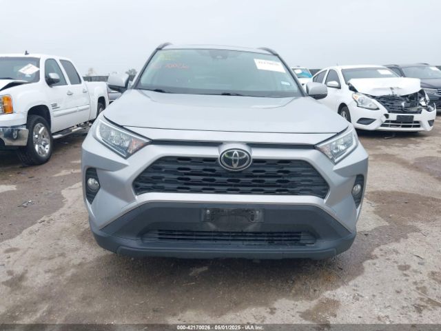 JTMW1RFV5KJ011930 Toyota Rav4 Xle