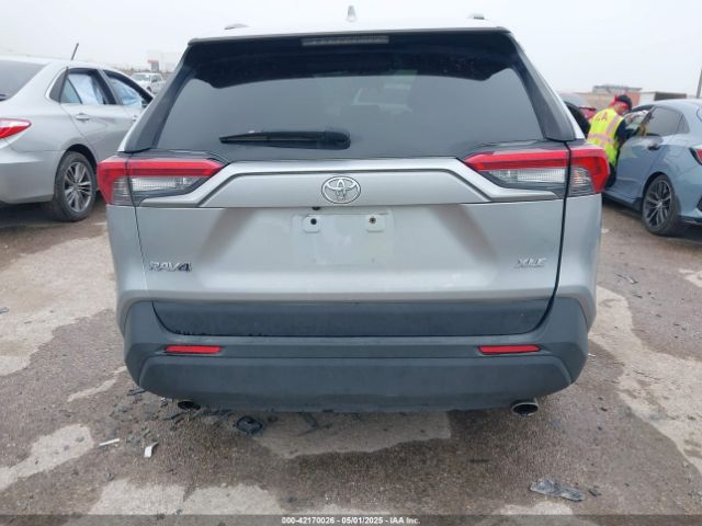 JTMW1RFV5KJ011930 Toyota Rav4 Xle