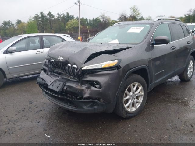 1C4PJMLB9JD529571 Jeep Cherokee Latitude Plus 4x4