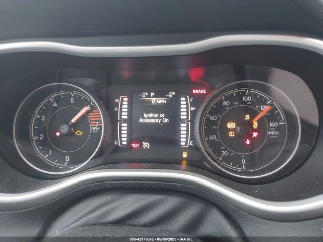 1C4PJMLB9JD529571 Jeep Cherokee Latitude Plus 4x4