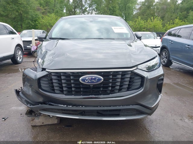 1FMCU9GN4PUB29851 Ford Escape Active
