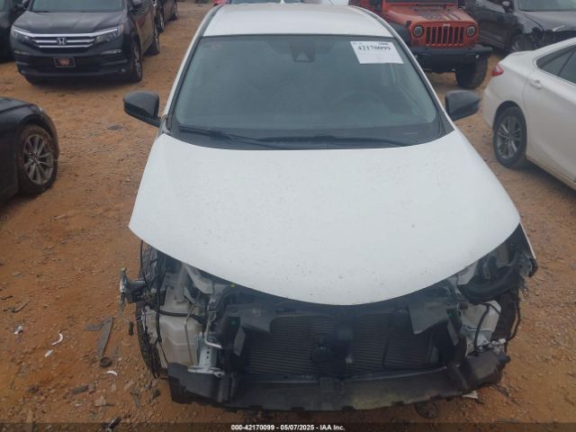 JTMZFREV5JJ173636 Toyota RAV4 LE